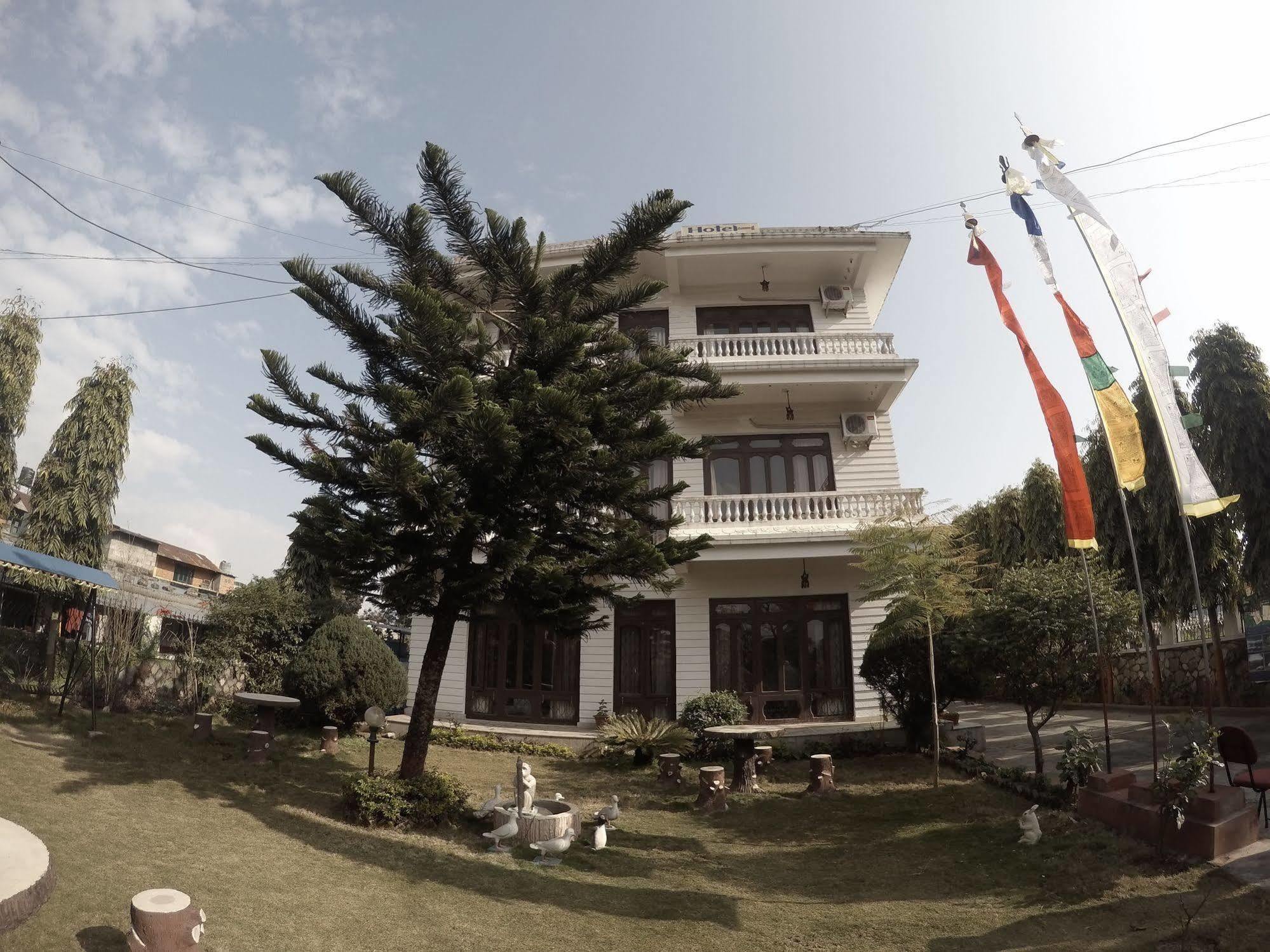 Hotel Dream Pokhara Zewnętrze zdjęcie