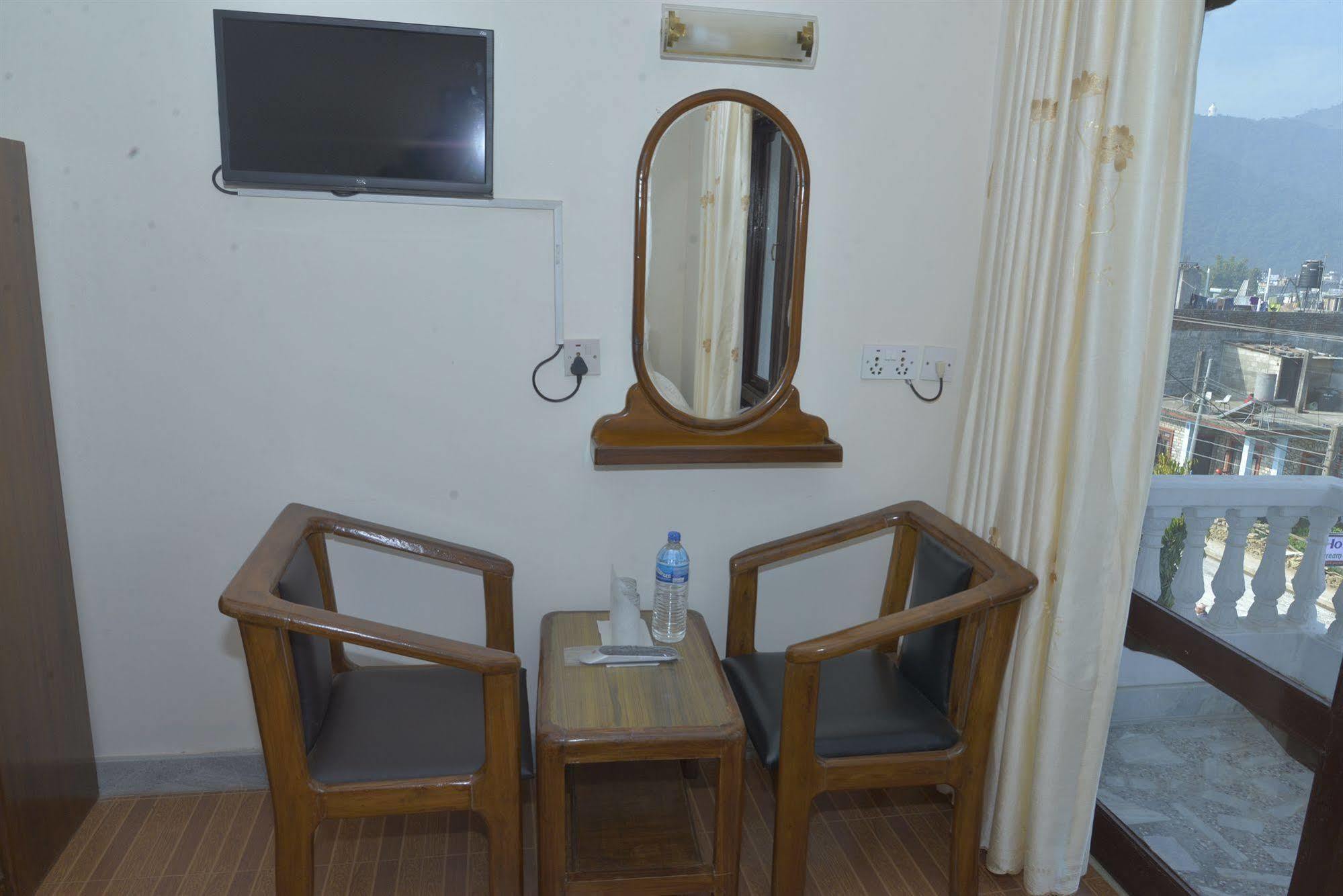 Hotel Dream Pokhara Zewnętrze zdjęcie