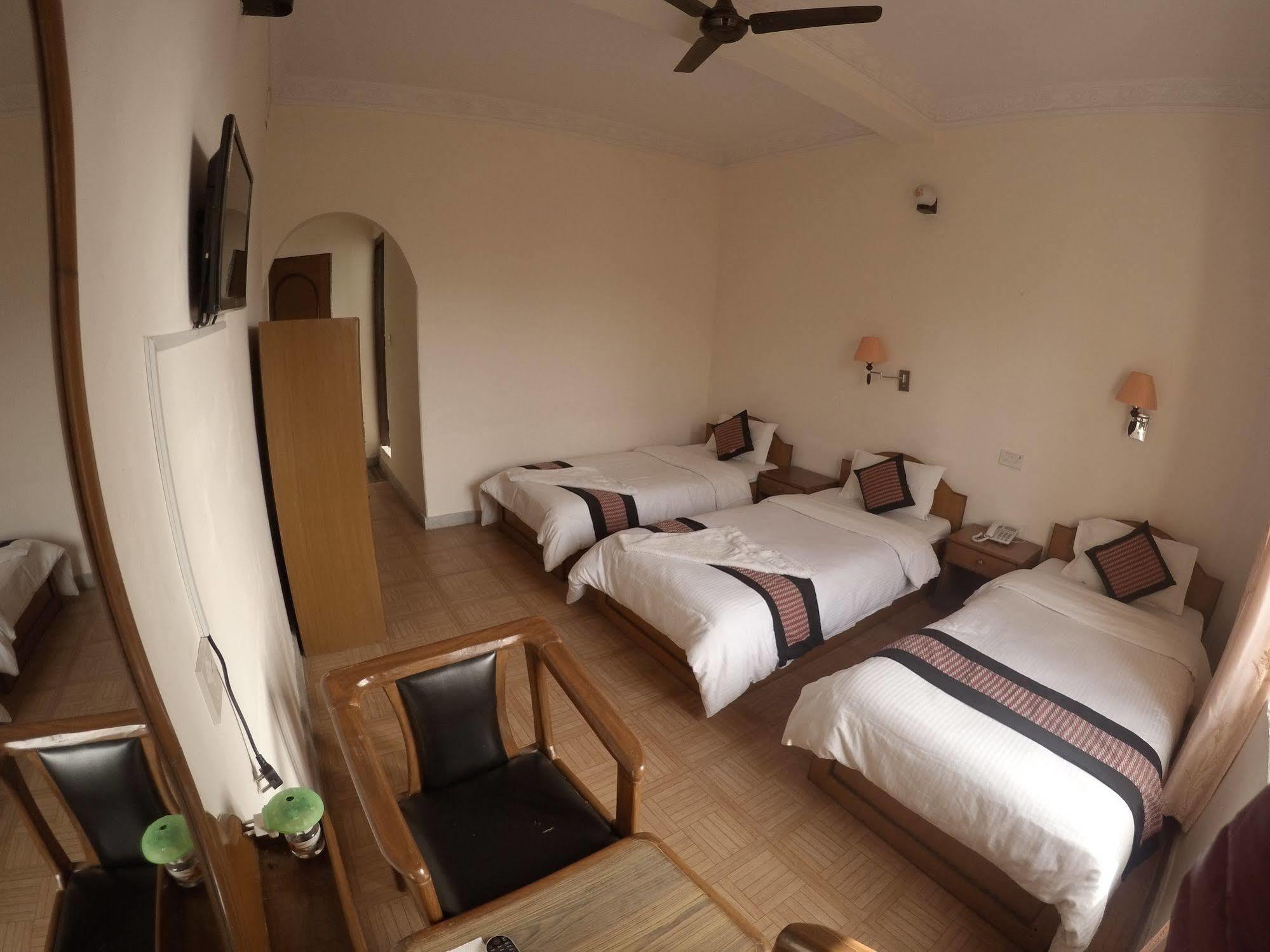 Hotel Dream Pokhara Zewnętrze zdjęcie